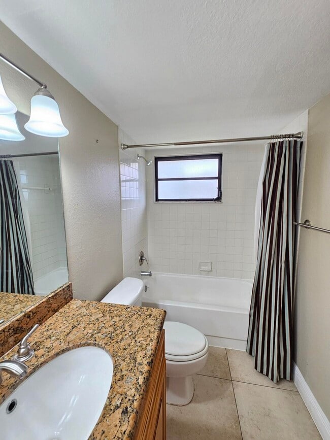 Building Photo - 1520 Windorah Way