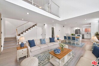 Building Photo - 843 4th St