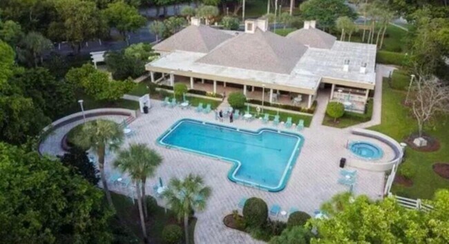 Building Photo - 1850 Homewood Blvd