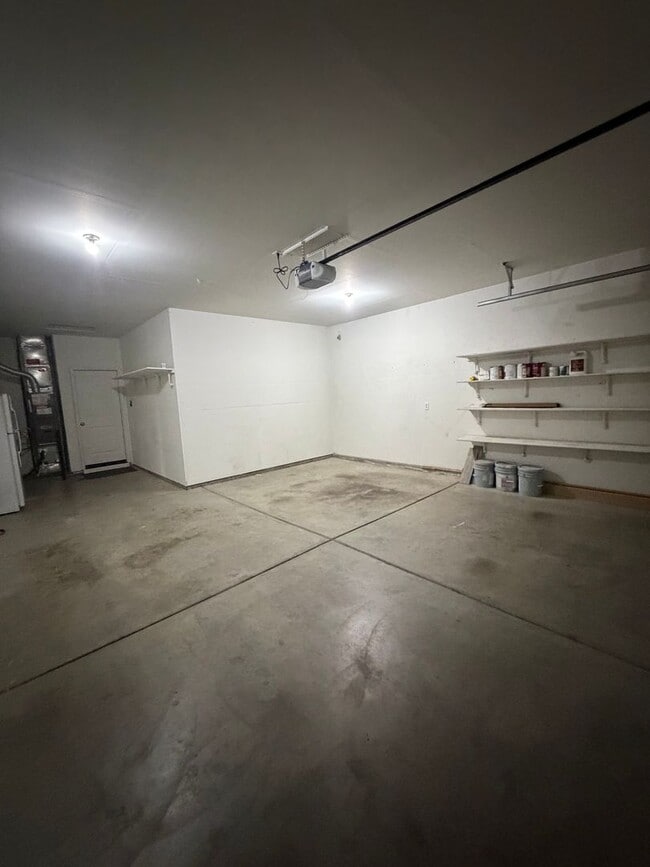 Building Photo - 3024 N Christian Way