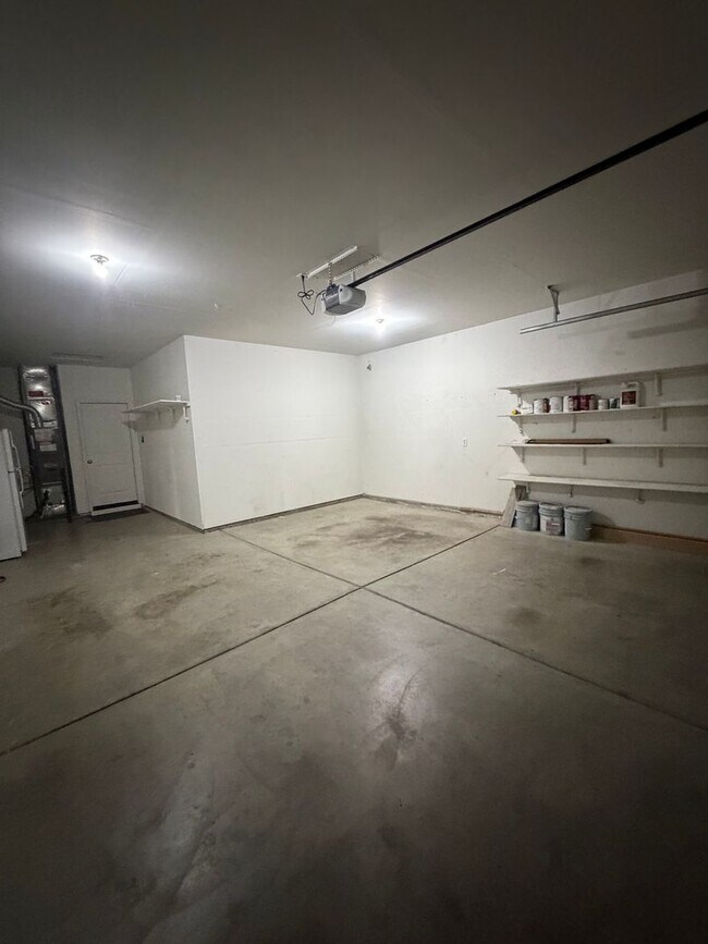 Building Photo - Jayden Village Sub: 4 Bedroom 2 Bath with Community Pool Ten Mile and Ustick