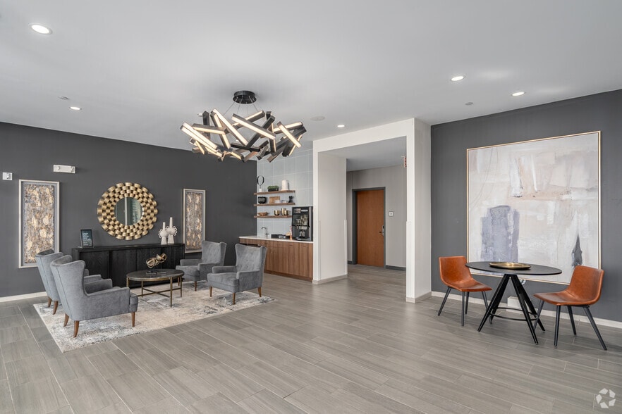 Lobby Photo - The Residences at Payton Place