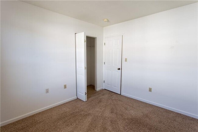 Building Photo - 3304 Timberglen Dr