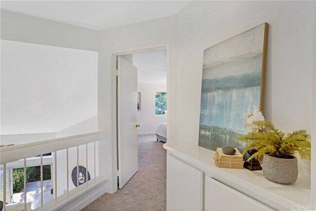 Building Photo - 1 Sandalwood