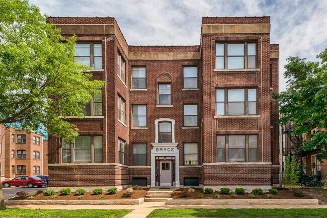 Building Photo - 6275 Enright Ave