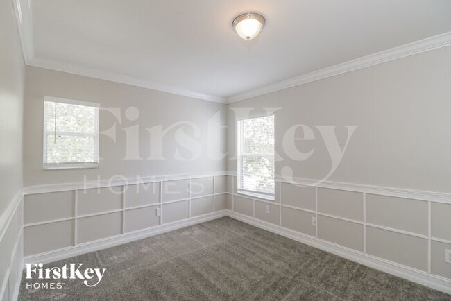 Building Photo - 2352 Spring Hollow Loop