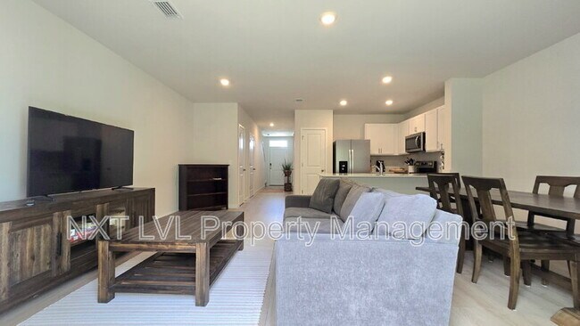 Building Photo - 8369 Everly Preserve Dr