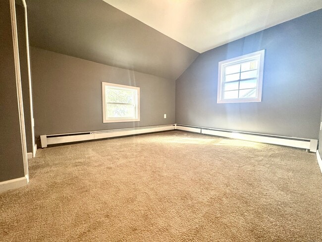 Building Photo - 137 High St