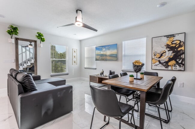 Building Photo - 1401 E Muriel St