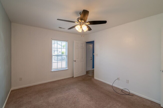 Building Photo - 1053 Brianna Way
