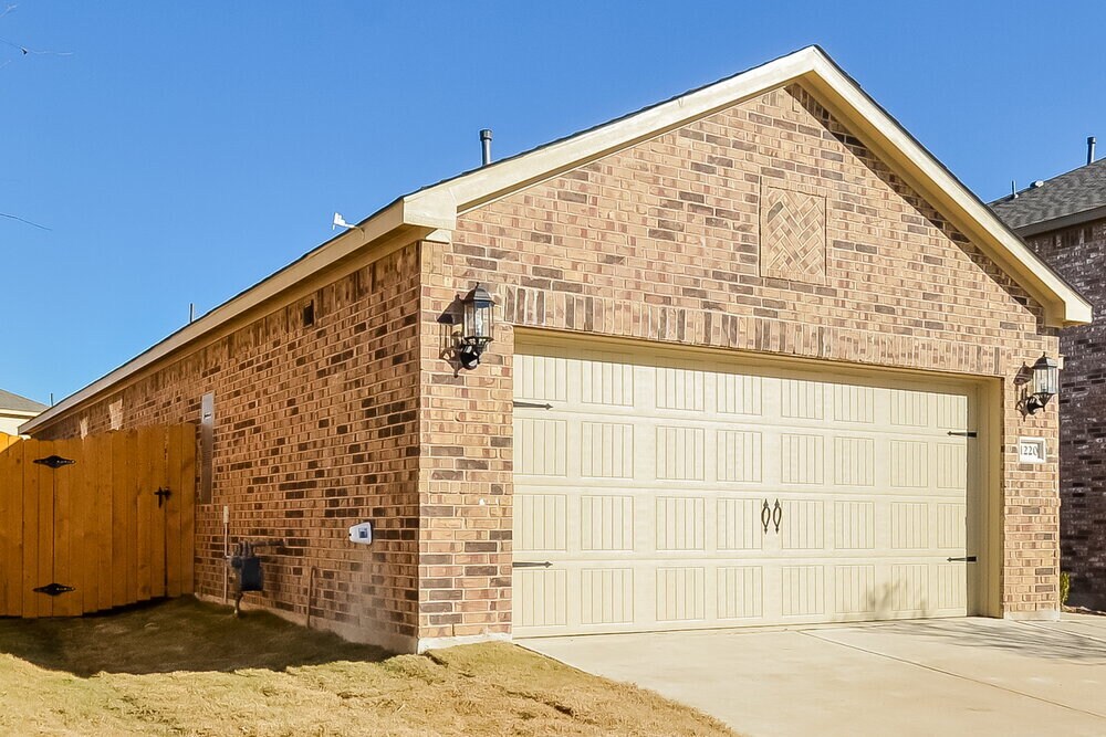 Building Photo - 1220 Princeton Hts Blvd