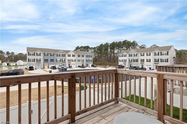 Building Photo - 41 Cecelia Way