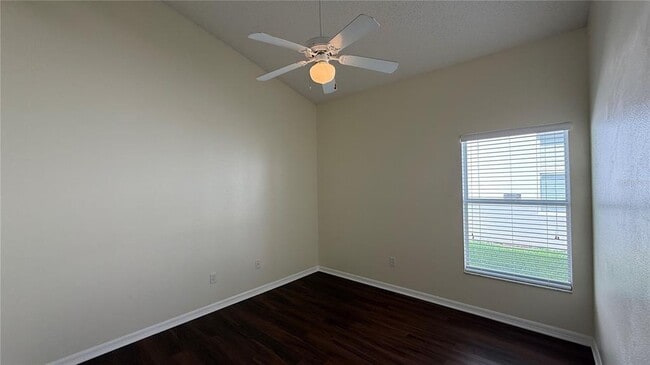 Building Photo - 16644 Rolling Green Dr