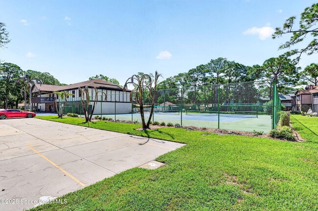 Building Photo - 9000 York Ln