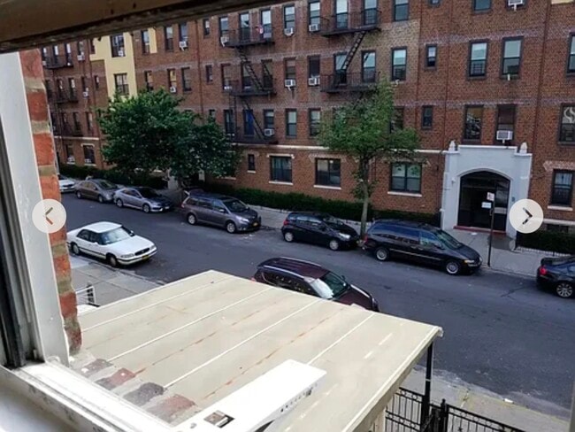 Building Photo - 23-39-39 93rd St