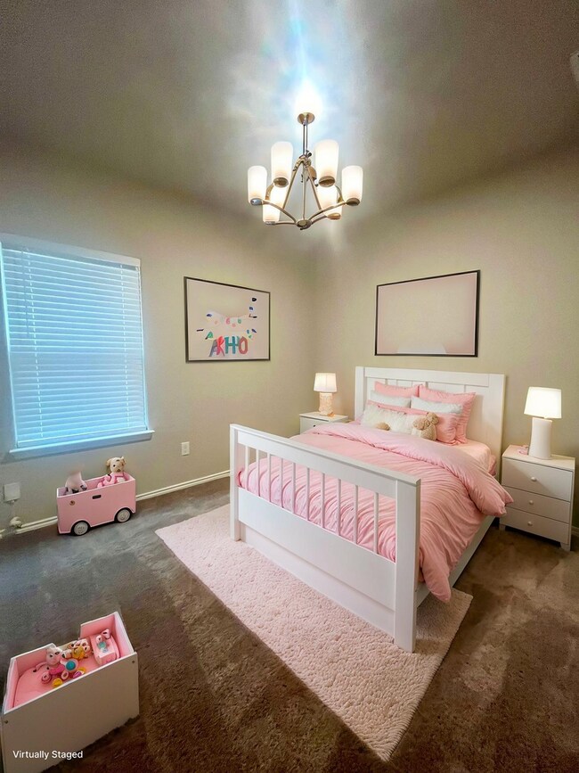 Building Photo - Charming 3/2 conveniently located to Lackland, Toyota, Palo Alto & Texas A&M San Antonio!