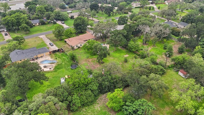 Building Photo - Beautiful Home on Nearly an Acre in Helotes with Pool, Office & No HOA