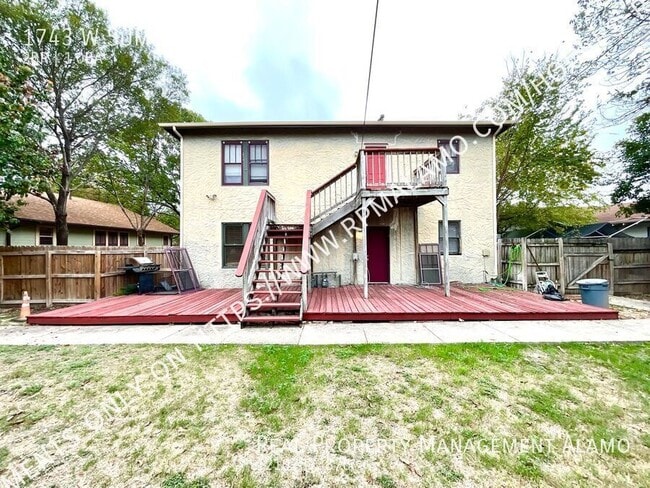 Building Photo - 1743 W Summit-1