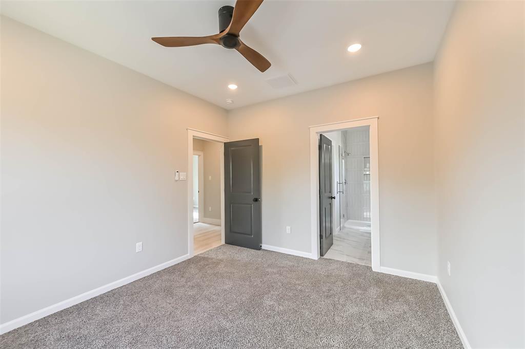 Building Photo - 4721 Mallow St