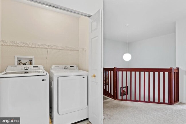 Building Photo - 149 Cardinal Ln