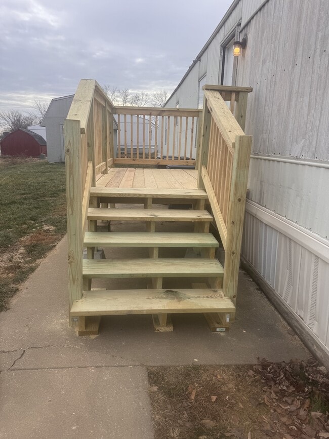 Building Photo - 156 Janet Dr