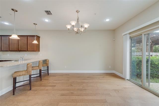 Building Photo - 2629 Chambers Dr