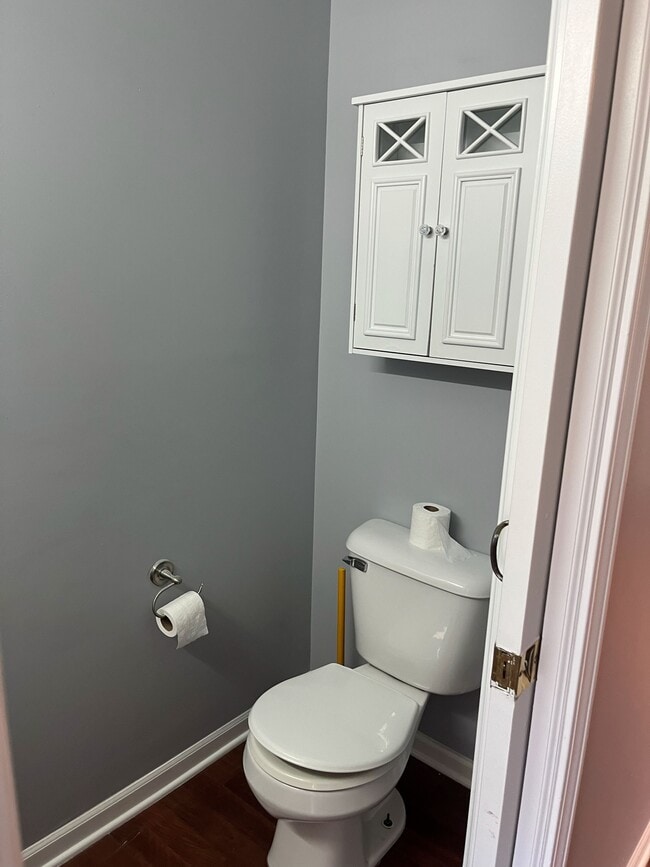 Building Photo - 2941 Beland Ave