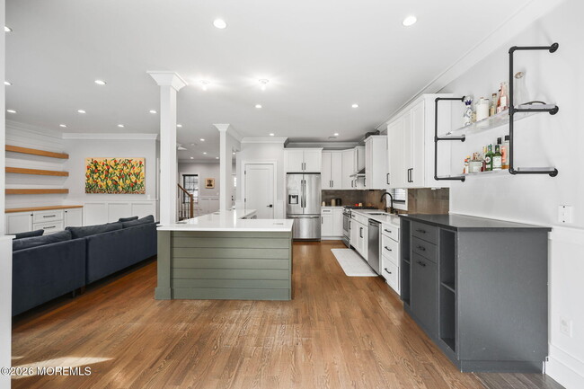 Building Photo - 28 Rector Pl