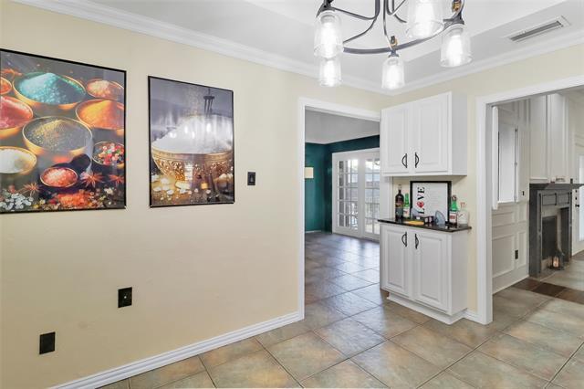 Building Photo - 2722 Stoneridge Dr