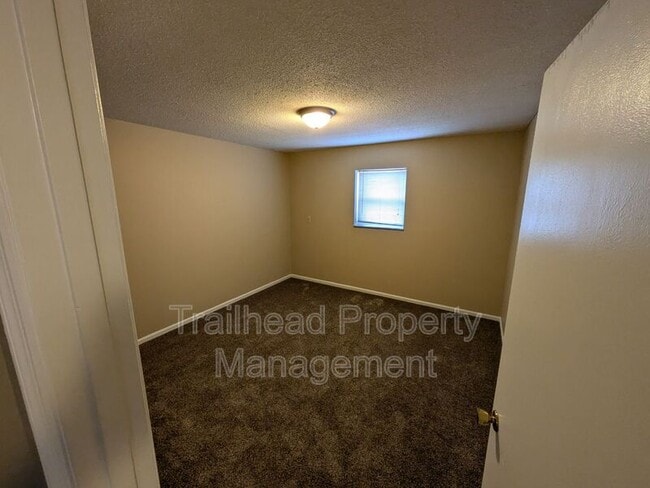 Building Photo - 5801 Woodson Dr