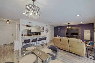 Building Photo - 12500 Melville Dr