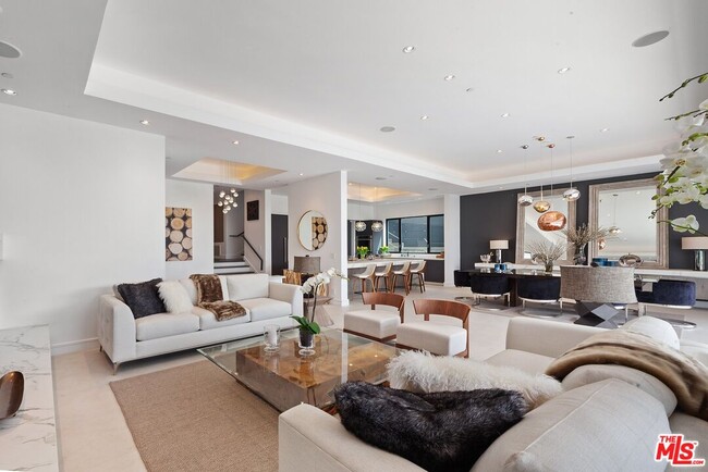 Building Photo - 2030 Talmadge St