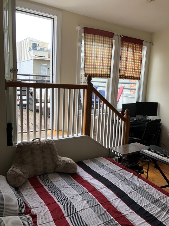 Building Photo - 3461 Holmead Pl NW