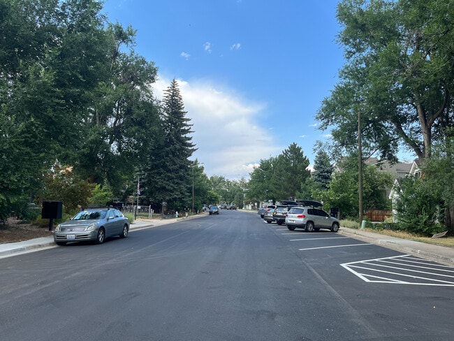 22nd Street - 1830 22nd St