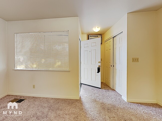 Building Photo - 950 Berrum Ln
