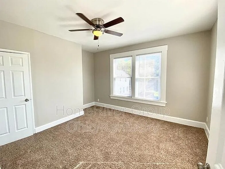 Building Photo - 4319 Hays Ave