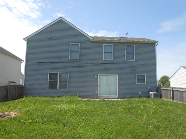 Building Photo - 82 Richard Ave