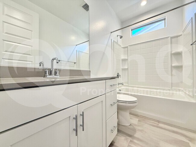Building Photo - 3266 E Wild Dr