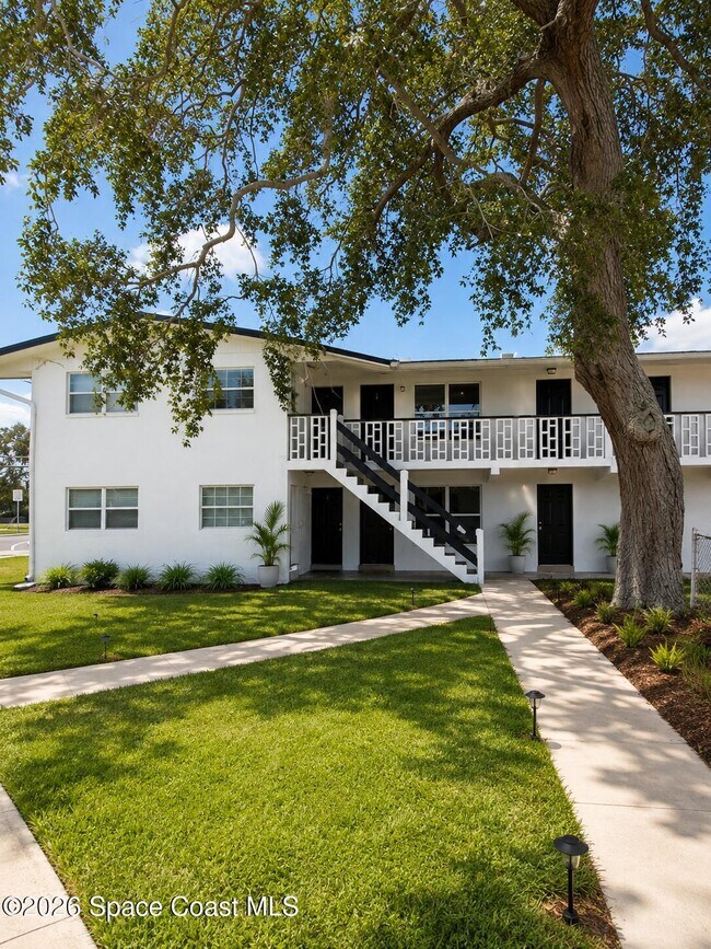 Building Photo - 1440 Parkway Dr