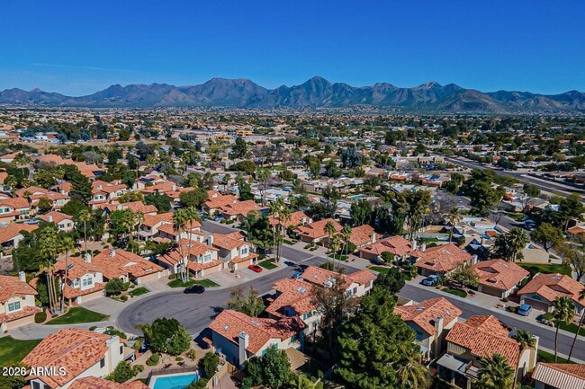 Building Photo - 9145 E Jenan Dr