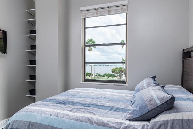 Building Photo - 2109 Bayshore Blvd