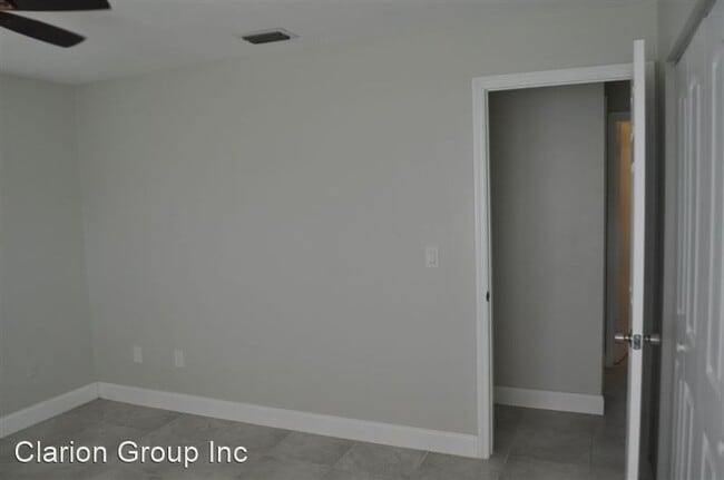 Building Photo - 17 Felter Ln