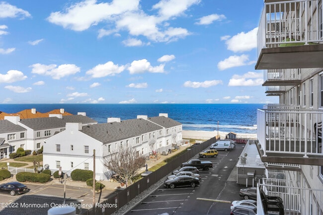 Building Photo - 675 Ocean Ave N