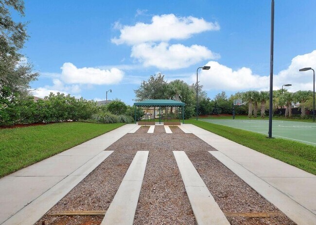 Building Photo - 12115 SW Bennington Cir