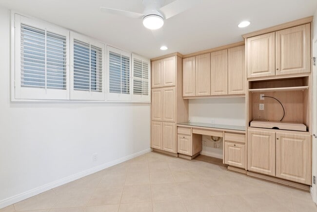 Building Photo - Discover a Coastal Sanctuary at Laguna Royale, Laguna Beach. Comes with 2 Parking Spaces!