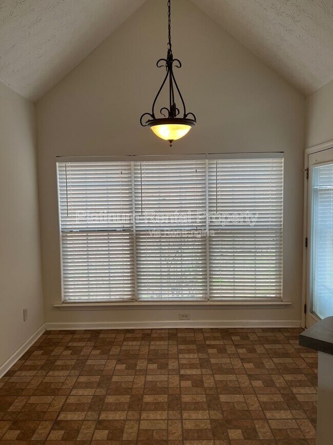 Building Photo - 4093 Laurel Bend Ct