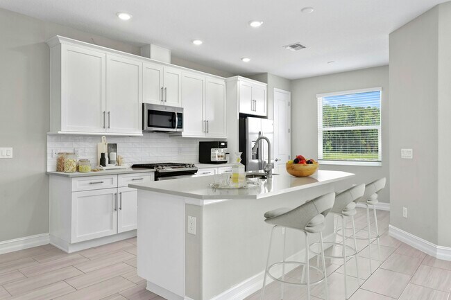 Building Photo - 4880 Isola Ct