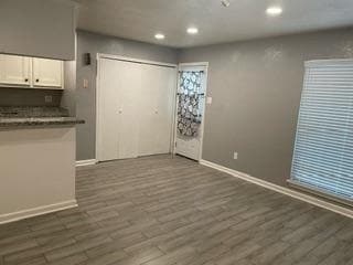 Building Photo - 5019 Parkridge Dr