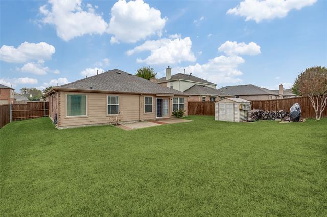 Building Photo - 3010 Sawgrass Dr