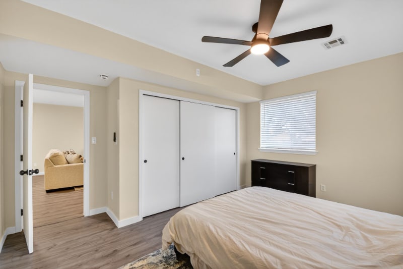 Building Photo - 407 Corona Ave